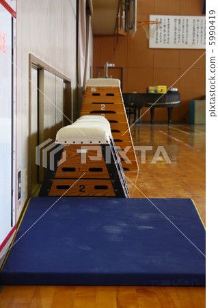 跳箱子 跳箱子 5990419