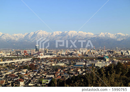 Snow Tateyama mountain range Snow Tateyama mountain range 5990765