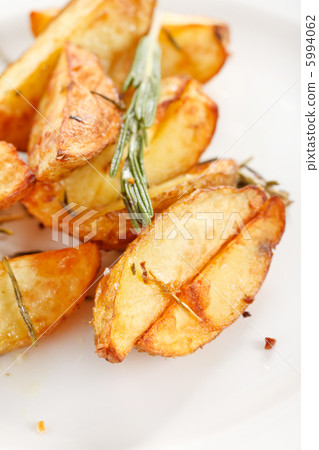 roasted potatoes roasted potatoes 5994062