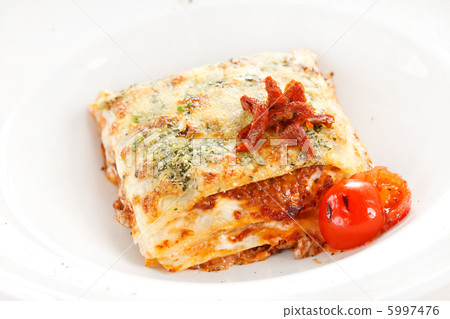 lasagna bolognese lasagna bolognese 5997476