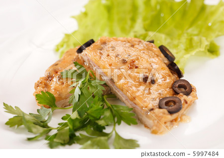 meat with olive meat with olive 5997484