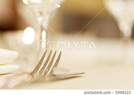 Tables set for meal 5999222