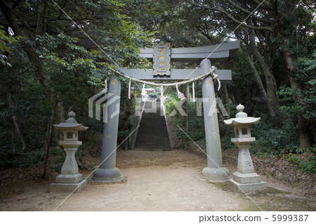 Temple Shinto shrine Torii Temple Shinto shrine Torii 5999387