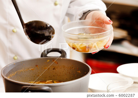 chef at work chef at work 6002287