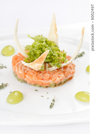 salmon tartare salmon tartare 6002497