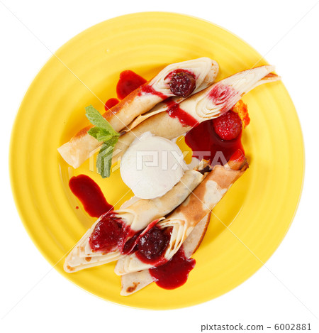 Pancakes with Ice Cream and Sauce Pancakes with Ice Cream and Sauce 6002881