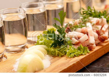 .Celebratory table .Celebratory table 6003204