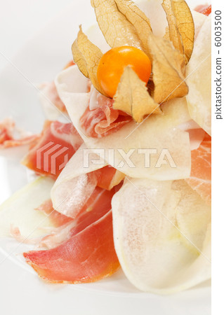 spanish serrano ham with melon spanish serrano ham with melon 6003500