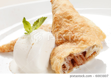 apple strudel with vanilla ice cream apple strudel with vanilla ice cream 6003807