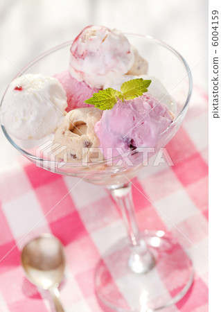 Ice cream 6004159