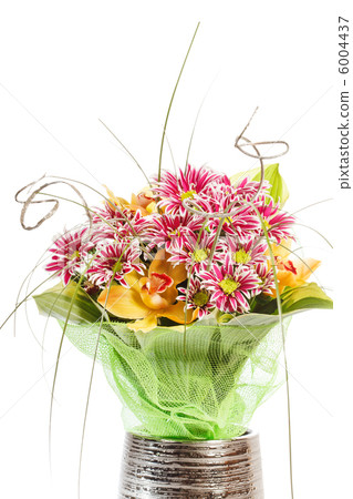 bouquet of colorful flowers 6004437