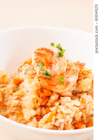 fried rice with shrimps fried rice with shrimps 6004929