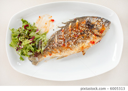 fried fish with fresh herbs and lemon fried fish with fresh herbs and lemon 6005313