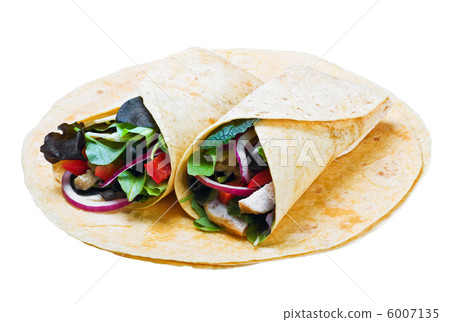 tortilla with chicken meat and fresh vegetables tortilla with chicken meat and fresh vegetables 6007135