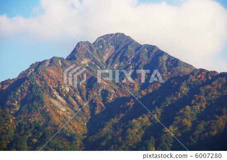 Autumn leaves of Echigo Yuzawa · Daiten Mountain 6007280