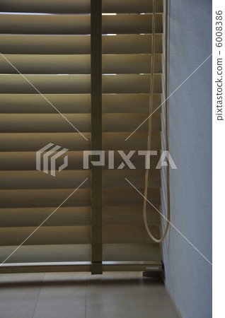 木盲垂直2 6008386