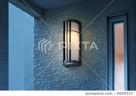 Entrance light of a detached house 6009333