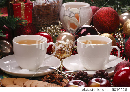 Christmas still life with tea and biscuits 6010328