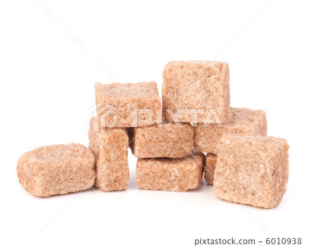 Lump brown cane sugar cubes 6010938