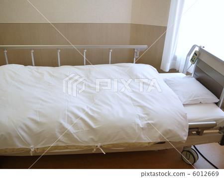 Bed in the hospital room Bed in the hospital room 6012669