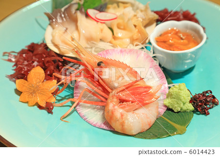 各種各樣的美味生魚片 6014423