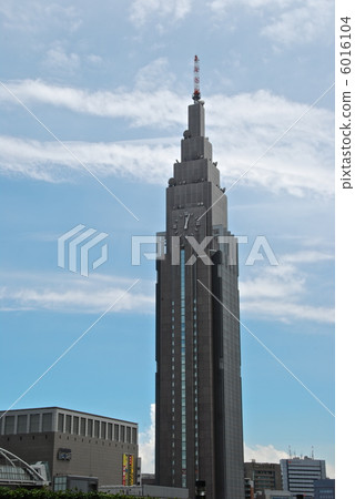 "DoCoMo Tower" viewed from Shinjuku Southern Terrace (Yoyogi, Shibuya-ku, Tokyo) "DoCoMo Tower" viewed from Shinjuku Southern Terrace (Yoyogi, Shibuya-ku, Tokyo) 6016104