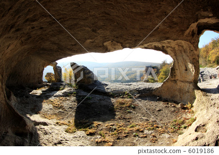 Mountain. Cave city Eski-Kermen, Crimea, Ukraine VI-XIV centurie 6019186