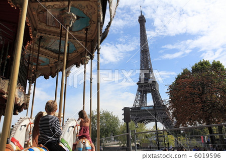 Eiffel Tower and Merry-Go-round 6019596