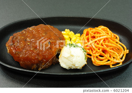Delicious grated hamburger steak Delicious grated hamburger steak 6021204