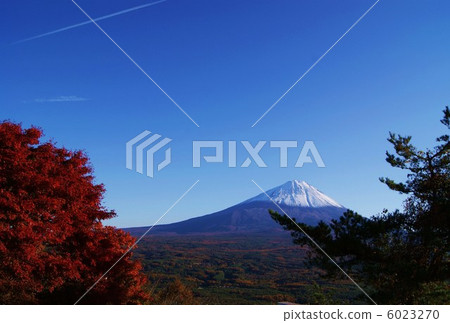 Background material · Sky and clouds in the sky of Nipponbare sun Fuji distant view · Horizontal position postcard ratio Background material · Sky and clouds in the sky of Nipponbare sun Fuji distant view · Horizontal position postcard ratio 6023270
