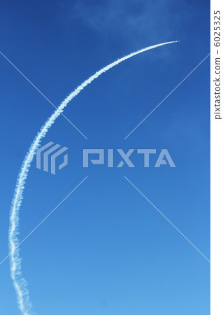 Acrobatic flight Acrobatic flight 6025325