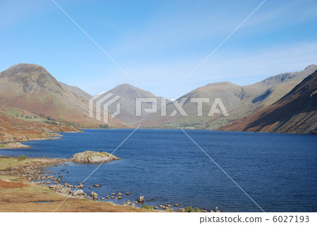 英國湖區“廢湖”廢水 英國湖區“廢湖”廢水 6027193