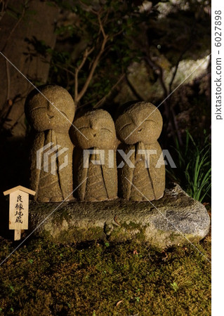 Jirai Jizo 6027898