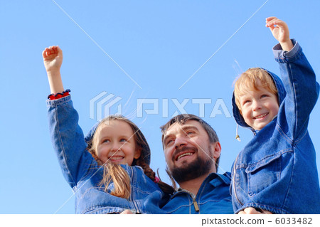 Father, son and daughter Father, son and daughter 6033482