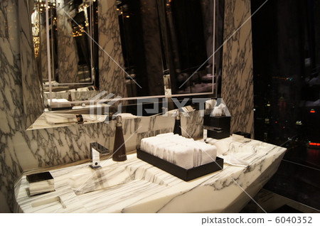 香港麗思卡爾頓酒店洗手 香港麗思卡爾頓酒店洗手 6040352