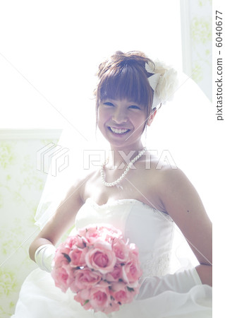 Bride and bouquet Bride and bouquet 6040677