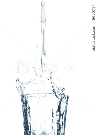 Water pouring 6050794