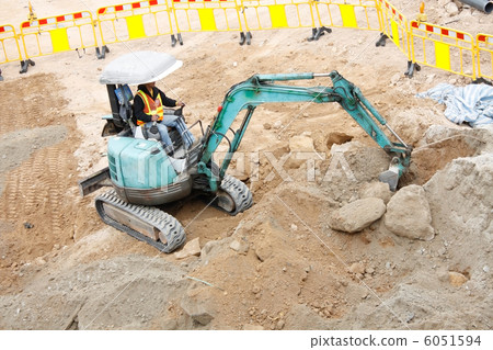 Excavator Excavator 6051594
