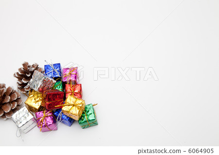 Christmas gift  6064905