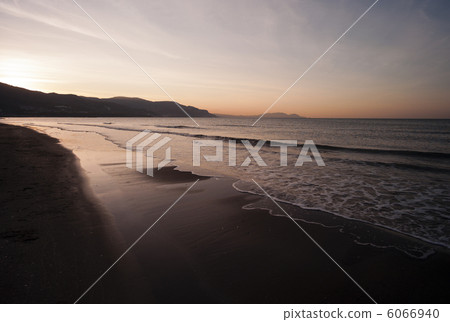黃昏海岸 黃昏海岸 6066940