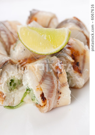 tasty sushi tasty sushi 6067616