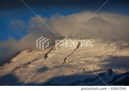 Mt.Baker Mt.Baker 6068566