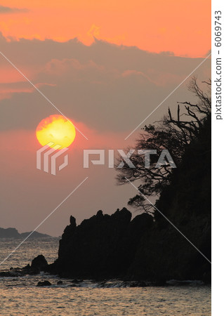 Sunrise of Minami Izu Yumigahama Sunrise of Minami Izu Yumigahama 6069743