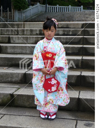 7-year-old Shichigosan 6074224