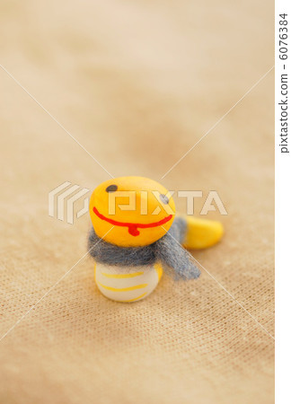 Clay 6076384