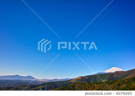  富士山和富士山 6076893