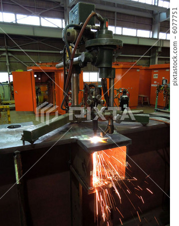 Automatic cutting machine Automatic cutting machine 6077751