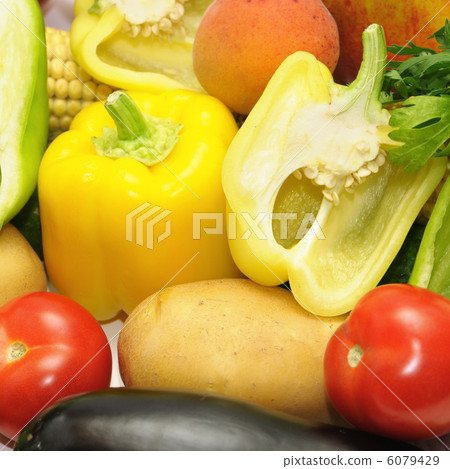 vegetables and fruits 6079429