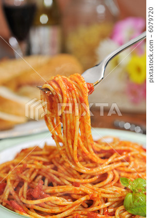 Spaghetti Pomodoro 6079720