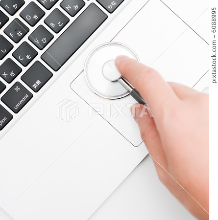 Stethoscope and laptop computer 6088995